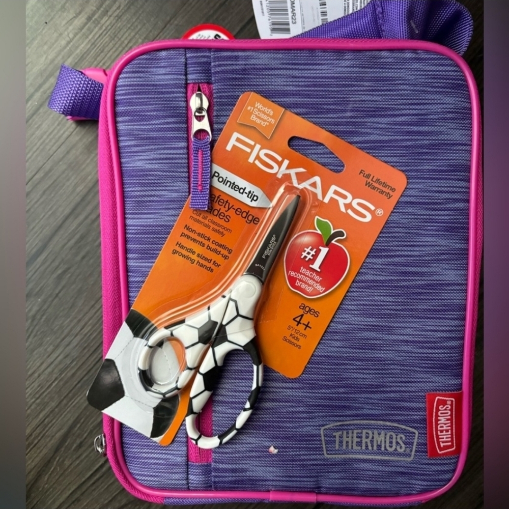 Thermos Purple Lunch Bag with Fiskars Scissors